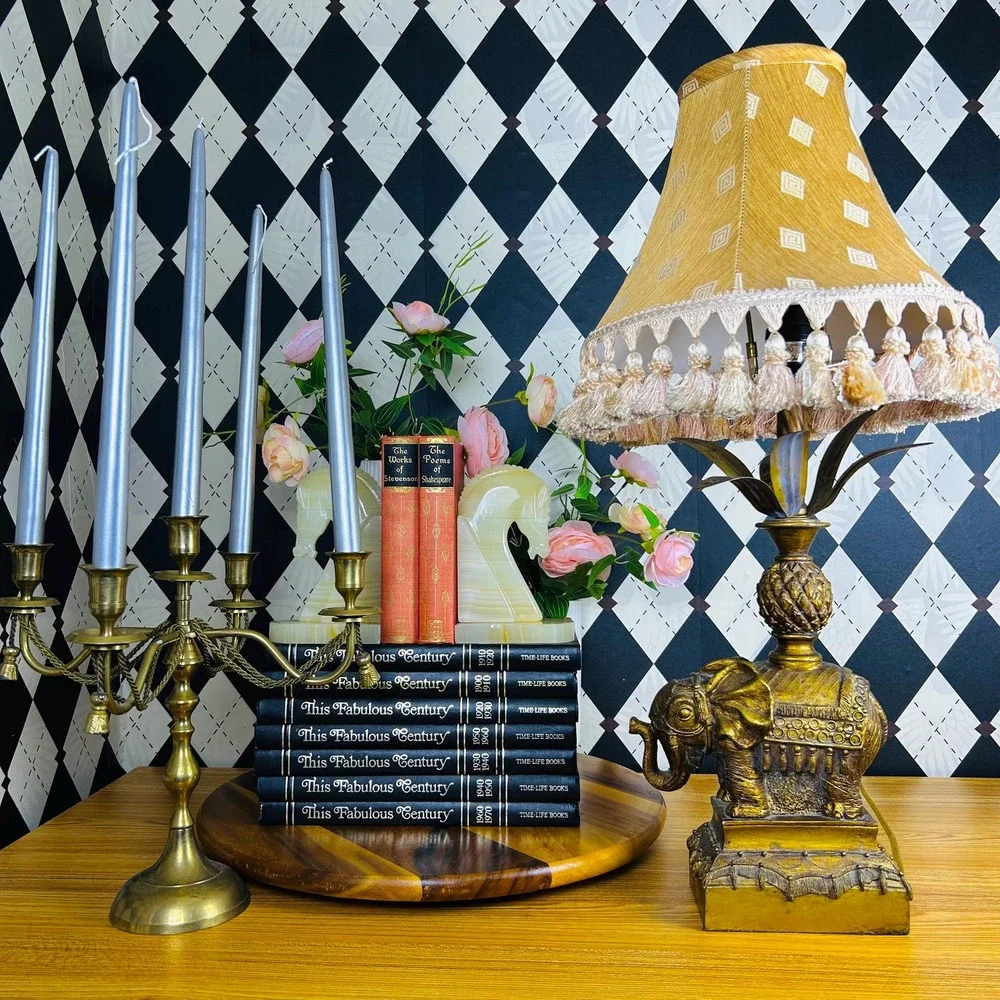 N/A opulent vintage